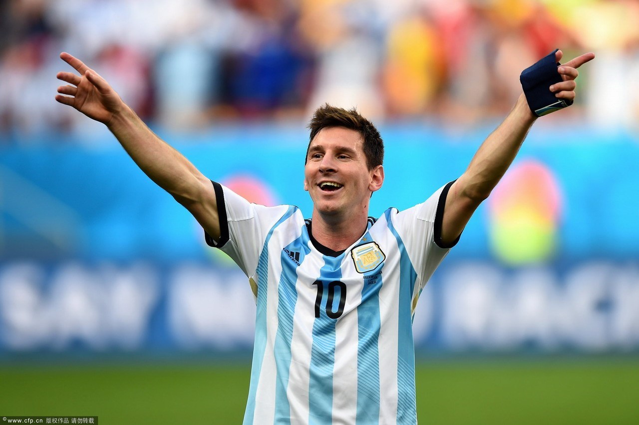 首批基金二季报登场 重仓“芯光”业绩亮眼